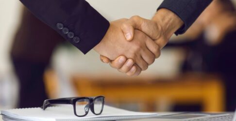دور الخدمات القانونية في دعم الدبلوماسية 